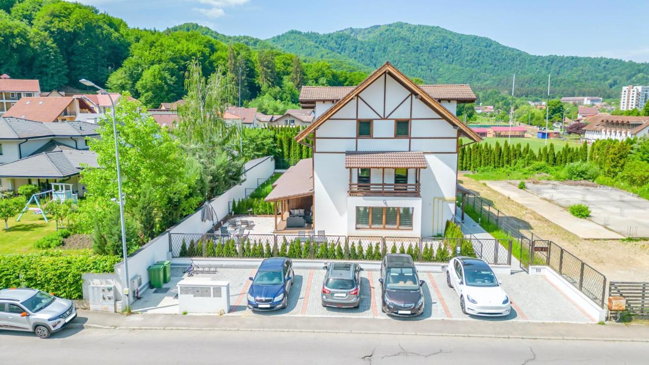 Jungle Family Villa Near Park Aventura,Lake,Zoo Braşov Dış mekan fotoğraf